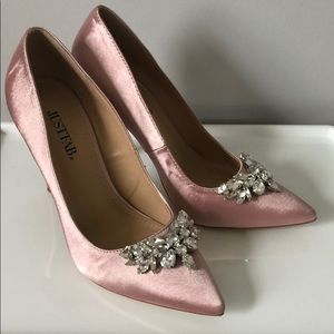 Metalic pink pumps with sparkles